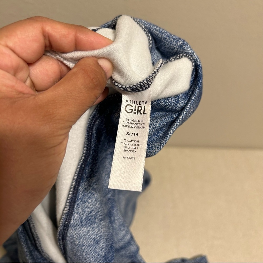 Athleta Girl In Your Element 2.0 Hoodie Navy Milky Way Size XL/14 - Picture 6 of 9